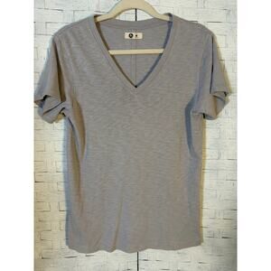 American Giant women’s V neck T shirt 100% Suplma Cotton